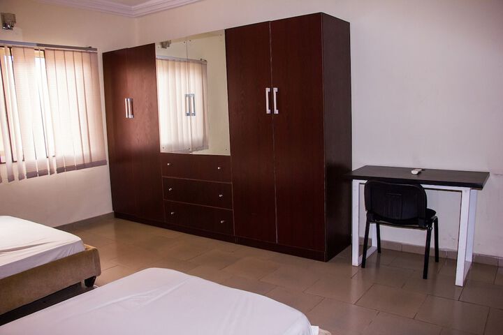 Room 6 of 21