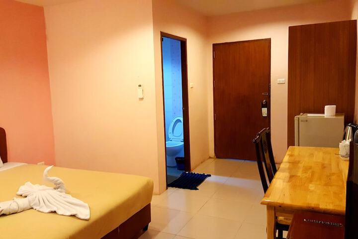 Room 4 of 71