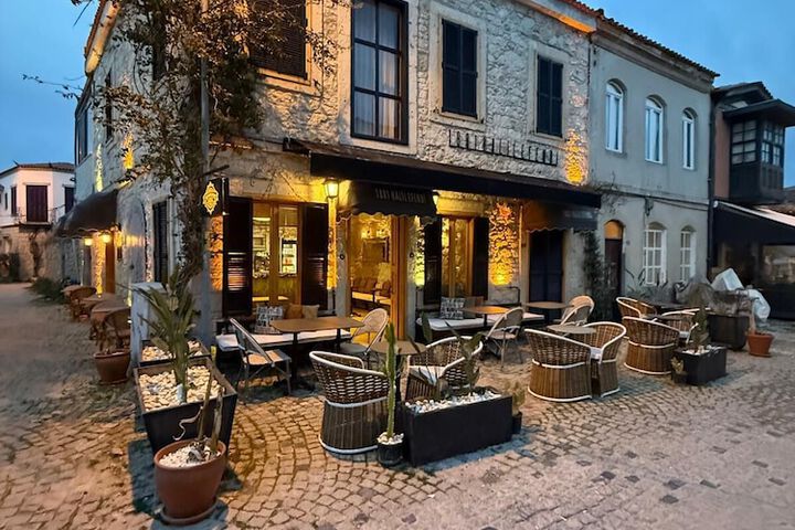 1881 HALİL EFENDİ in Cesme