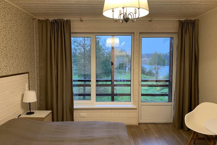 Room 48 of 67