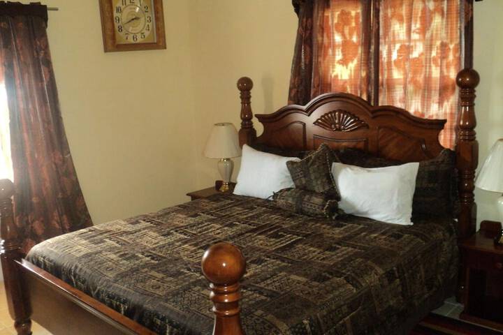 Room 18 of 42
