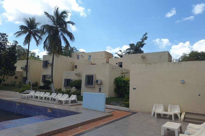Pool 15 of 29