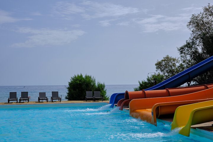 Pool 55 of 110