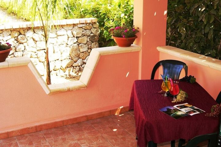 Terrace/Patio 26 of 76