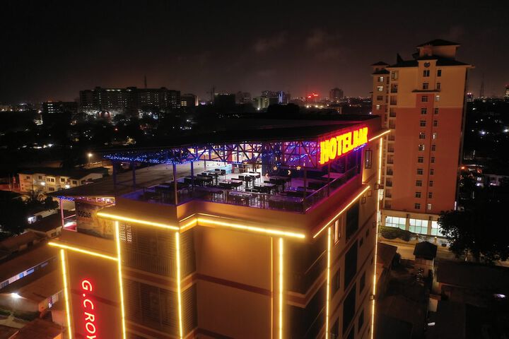 Hotel 55 of 57