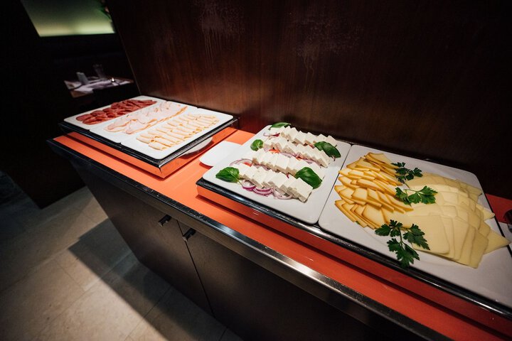 Dining 122 of 156