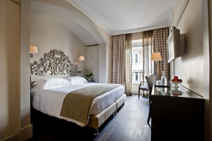 Room 14 of 46