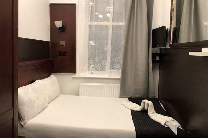 Room 64 of 127