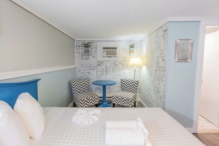 Room 67 of 111