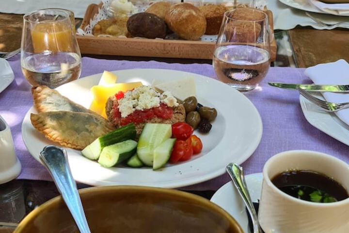 Breakfast/Coffee Service 40 of 62
