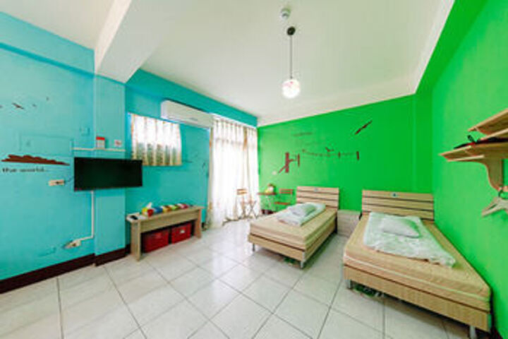 Room 18 of 51