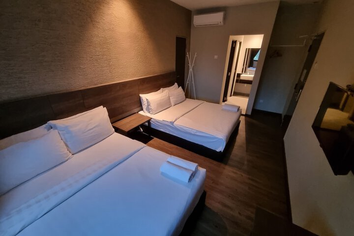 Room 95 of 138
