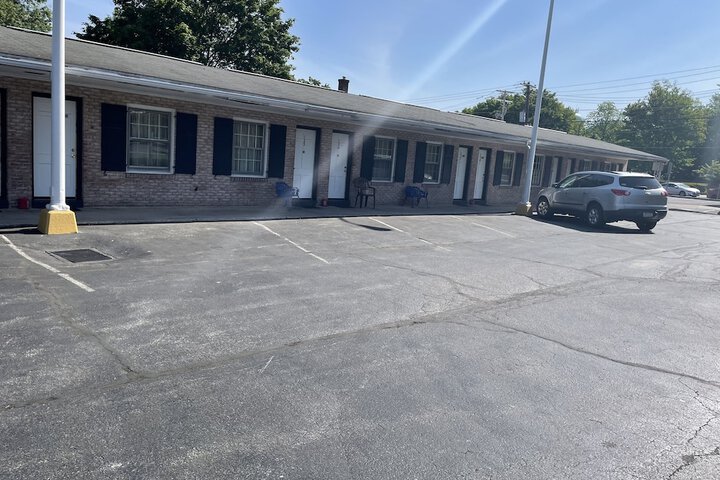 Property Grounds 37 of 46