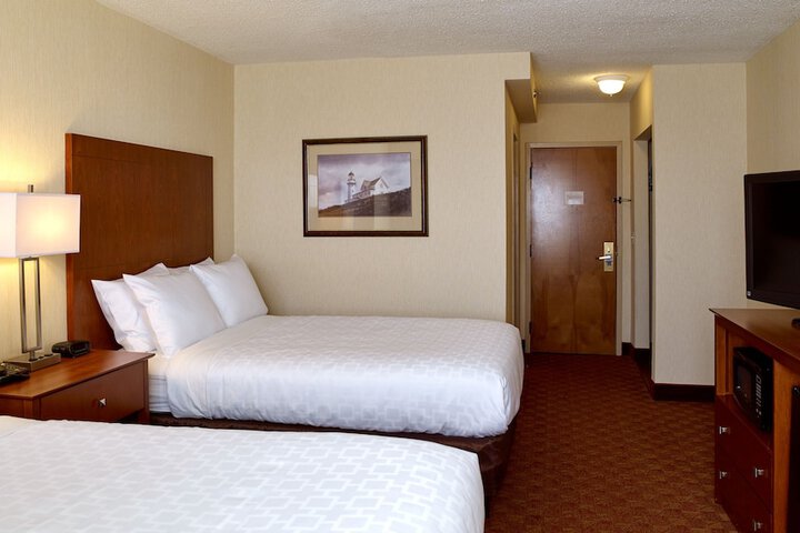 Room 7 of 30