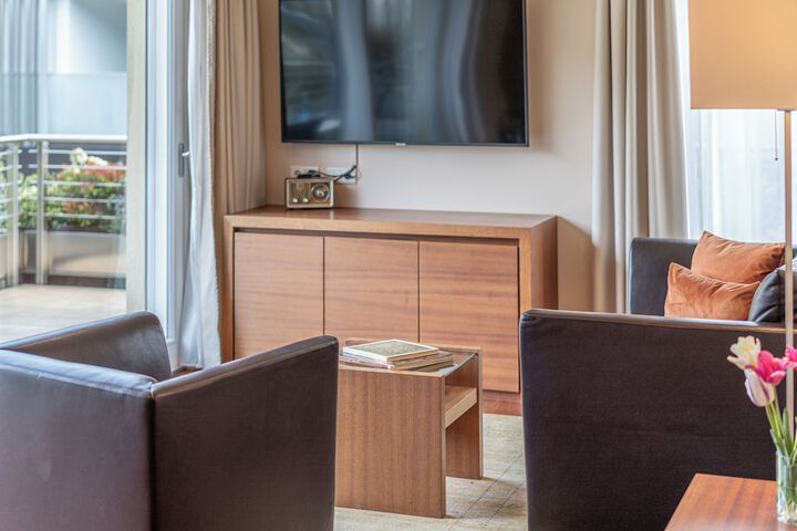 Room 45 of 119