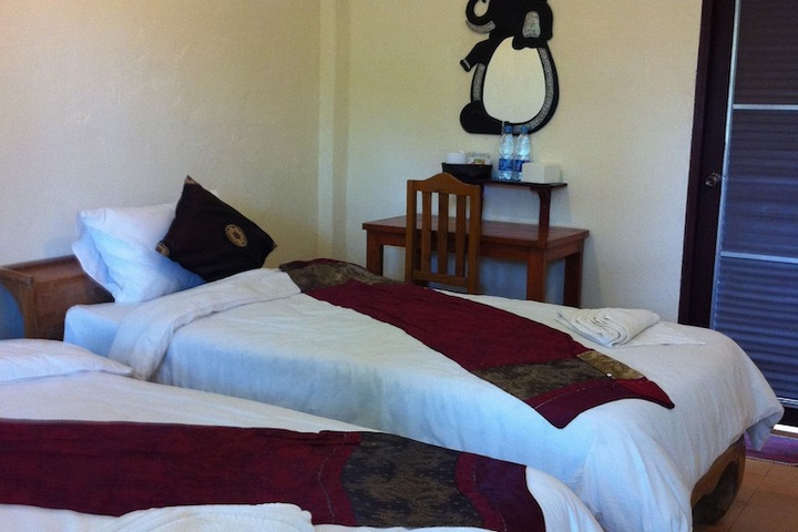 Room 6 of 56