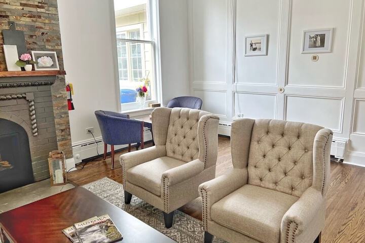 Hotel Interior 8 of 104