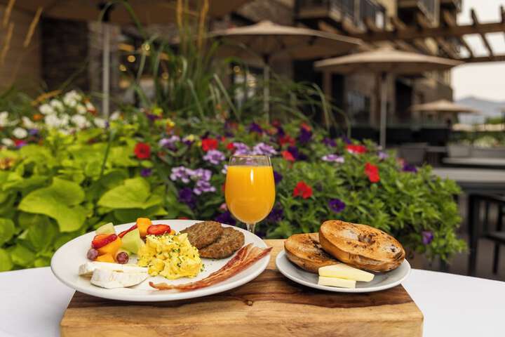Breakfast meal
