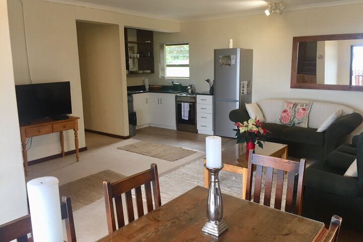 Room 14 of 28