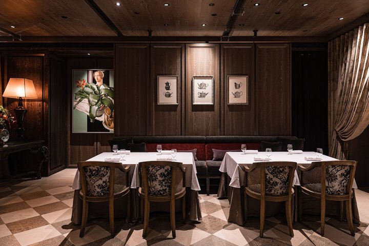 Dining 80 of 133