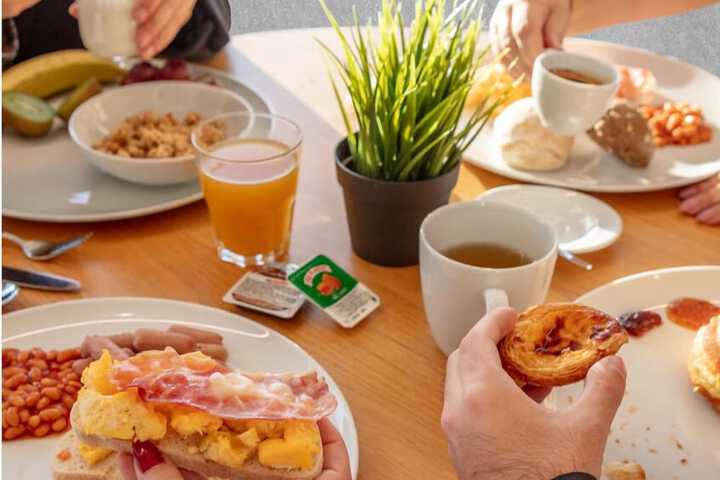 Breakfast meal