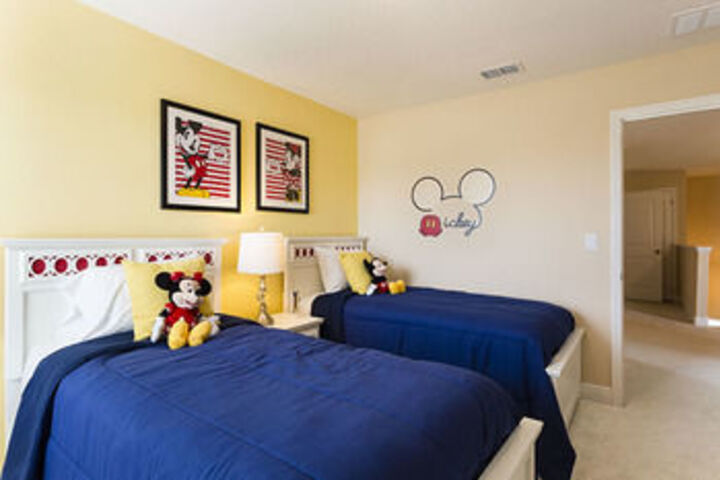 Room 15 of 63