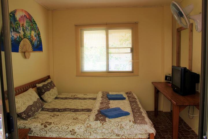 Room 19 of 58