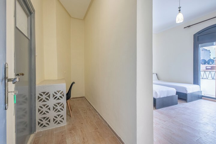 Room 57 of 75