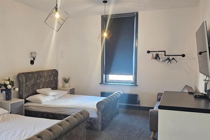 Room 55 of 80