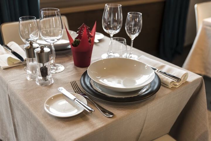 Dining 58 of 70
