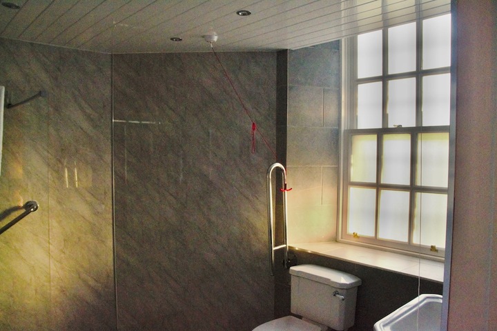 Room 7 of 31