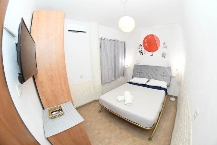 Room 9 of 73