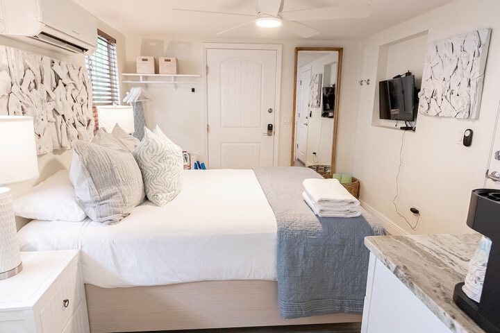 Room 8 of 39