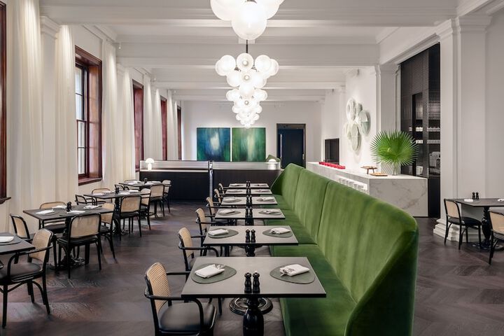 Dining 69 of 99