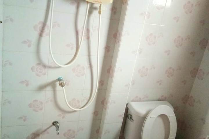 Room 19 of 25