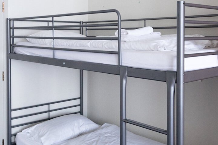 Room 26 of 126