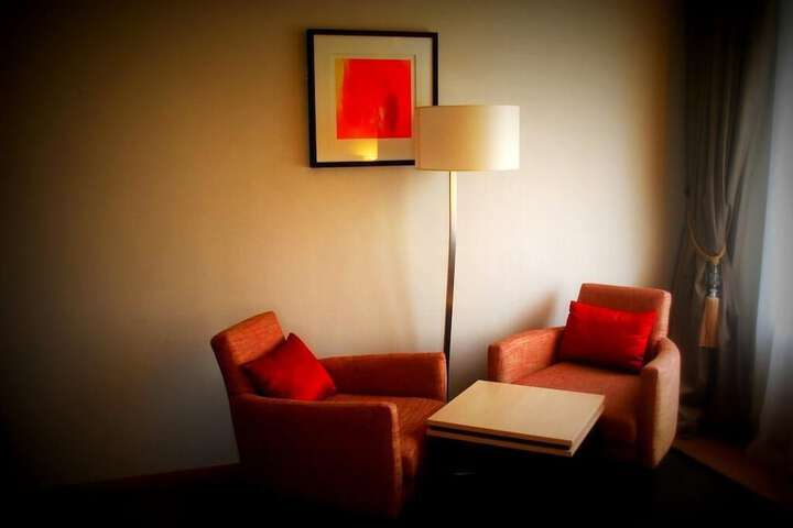 Room 11 of 15