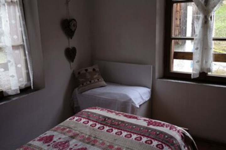 Room 18 of 43