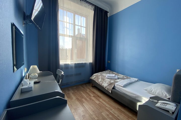 Room 61 of 272