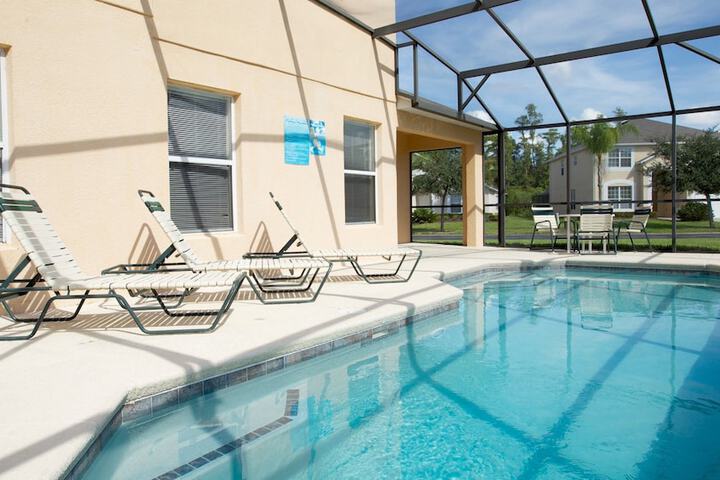 Pool 14 of 23