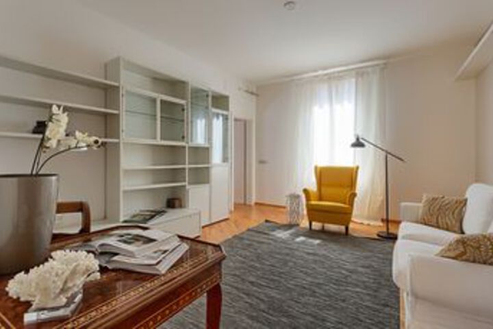 Room 21 of 28