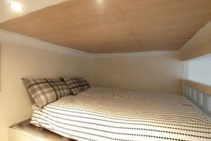Room 36 of 96