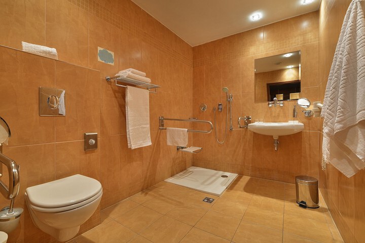 Bath Photo