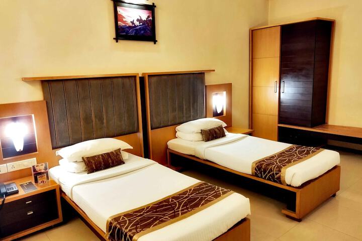 Room 20 of 85