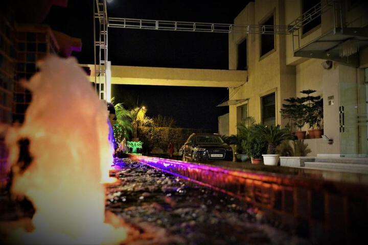 Mohan Vilaas Hotel and Resort