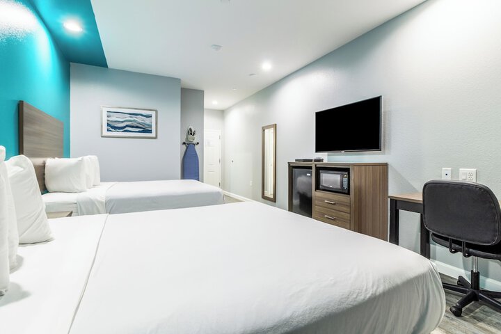 Room 11 of 29