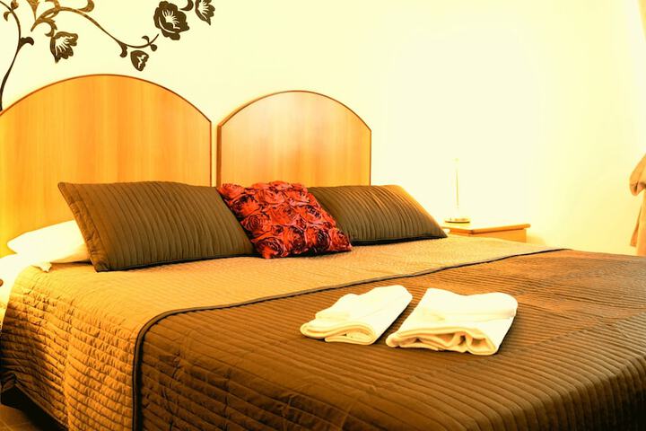 Room 13 of 46