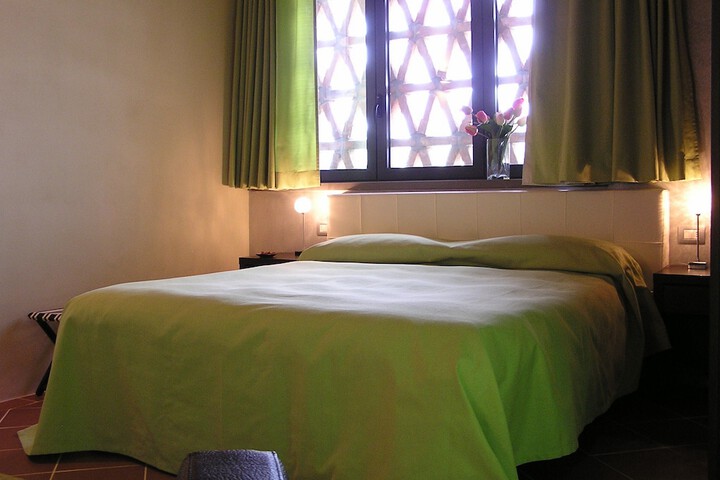 Room 15 of 63