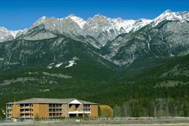 Hotel 4 of 21