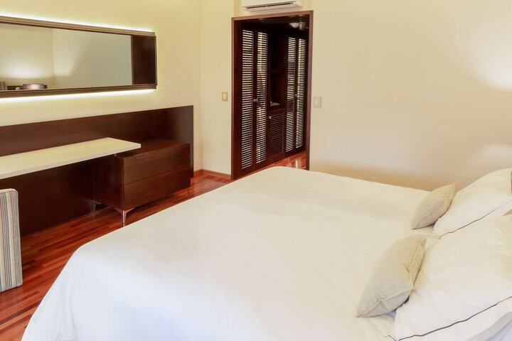 Room 16 of 57